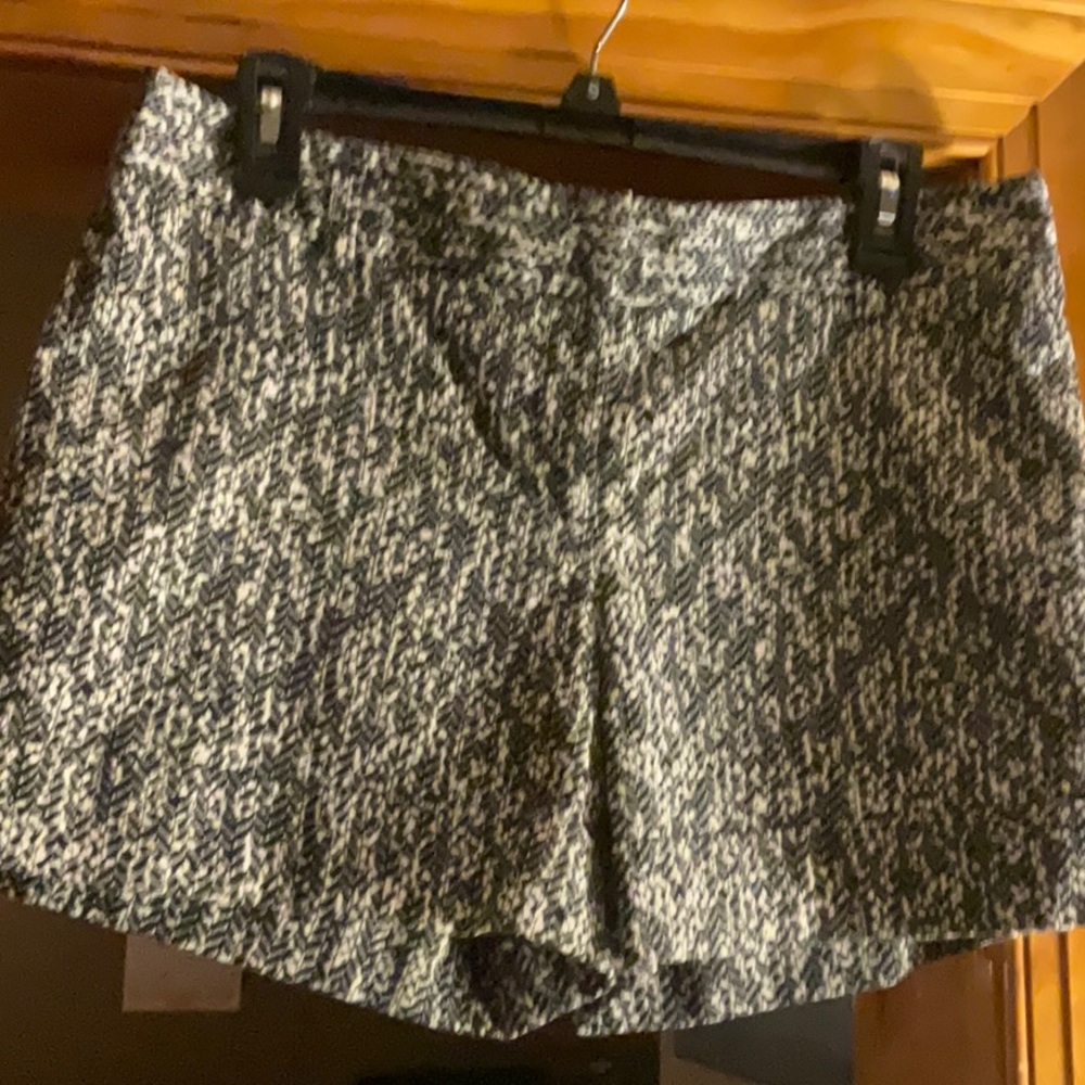Express Women's Black and White Tweed Shorts